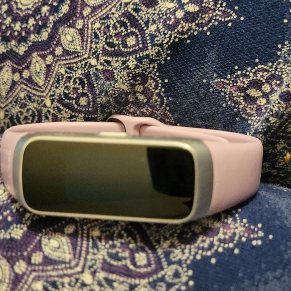 Galaxy Fit - Picture 1 of 2